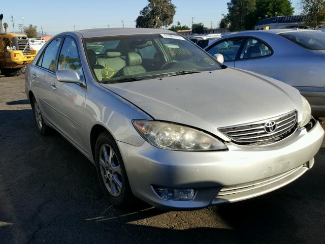 4T1BF32K75U596369 - 2005 TOYOTA CAMRY LE ვერცხლისფერი ფოტო 1