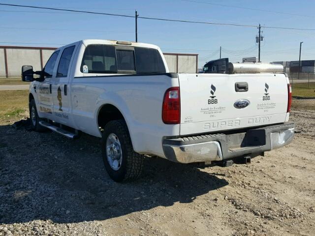 1FTSW2A53AEA97700 - 2010 FORD F250 SUPER WHITE photo 3