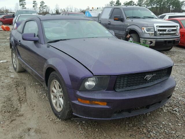 1ZVFT80N975282337 - 2007 FORD MUSTANG PURPLE photo 1