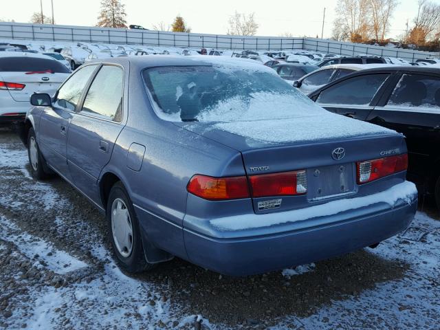 4T1BG22K8YU631867 - 2000 TOYOTA CAMRY CE BLUE photo 3