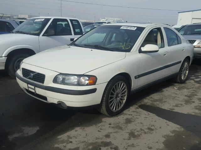 YV1RS58DX32265999 - 2003 VOLVO S60 2.4T WHITE photo 2