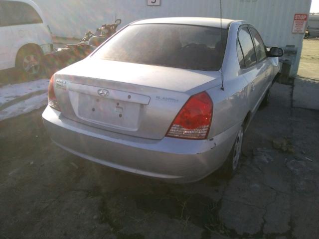 KMHDN46D05U945451 - 2005 HYUNDAI ELANTRA GL SILVER photo 4