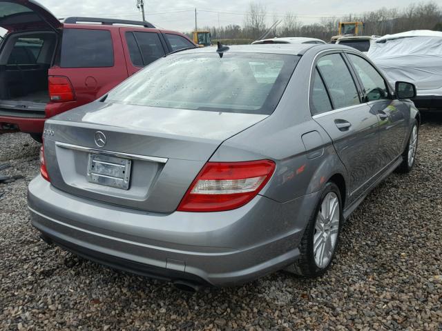 WDDGF54X38R010584 - 2008 MERCEDES-BENZ C 300 GRAY photo 4