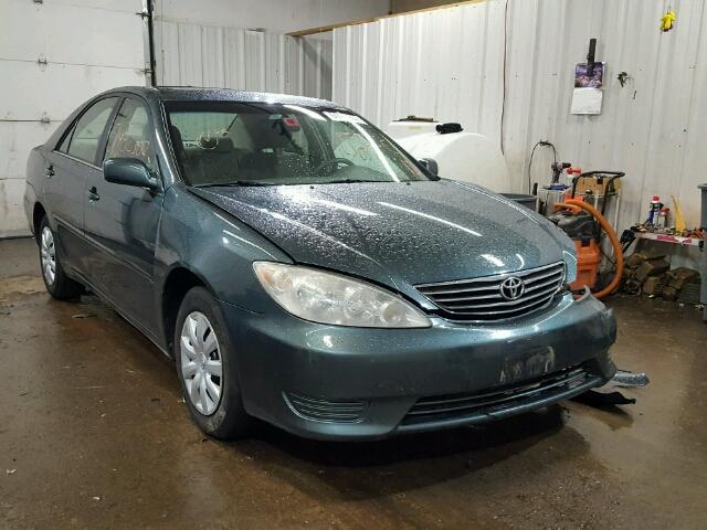 4T1BE30K45U089841 - 2005 TOYOTA CAMRY LE GREEN photo 1