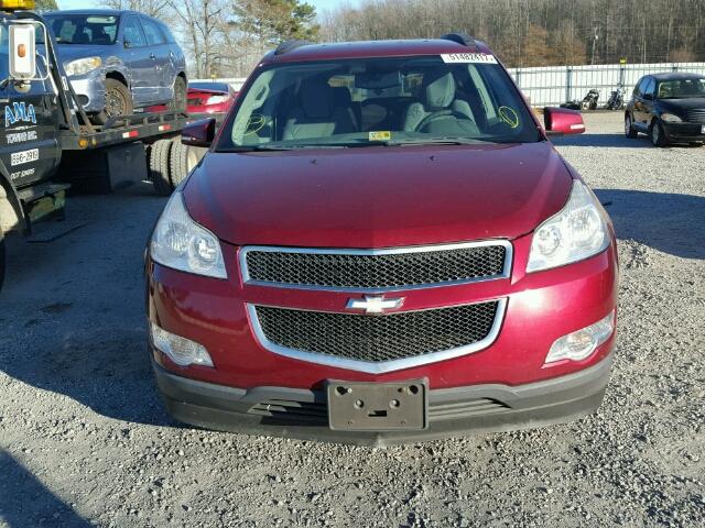 1GNLVGED5AJ207120 - 2010 CHEVROLET TRAVERSE L RED photo 9