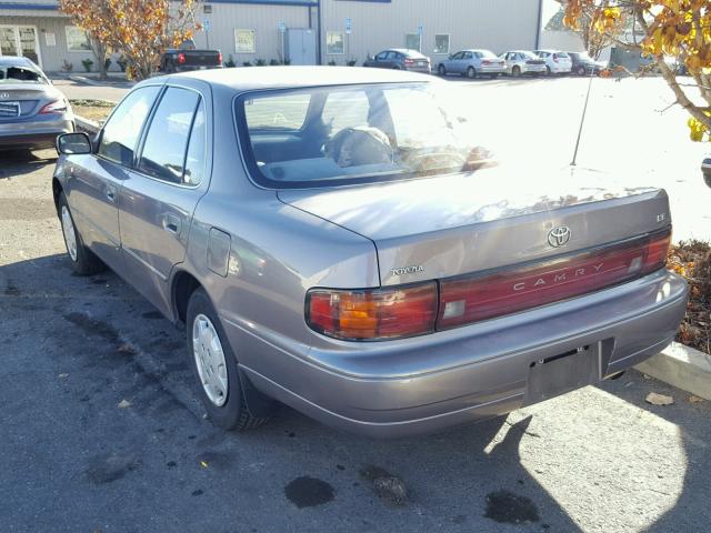 JT2SK12E2R0195722 - 1994 TOYOTA CAMRY LE BROWN photo 3