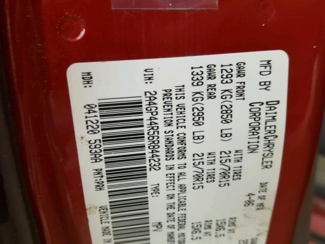 2A4GP44R56R844232 - 2006 CHRYSLER TOWN & COU RED photo 10