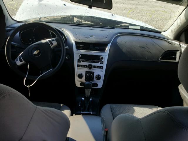 1G1ZC5EU9BF358889 - 2011 CHEVROLET MALIBU 1LT 白色 照片 9