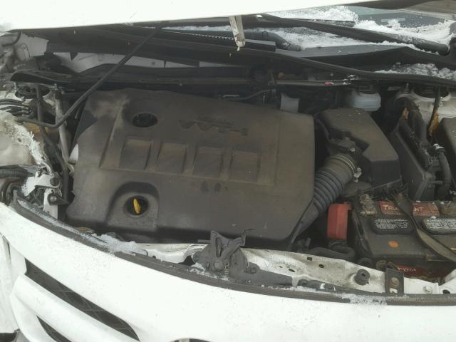 JTDBU4EE5B9148300 - 2011 TOYOTA COROLLA BA WHITE photo 7
