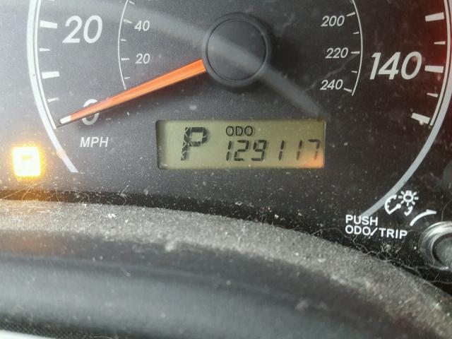 JTDBU4EE5B9148300 - 2011 TOYOTA COROLLA BA WHITE photo 8