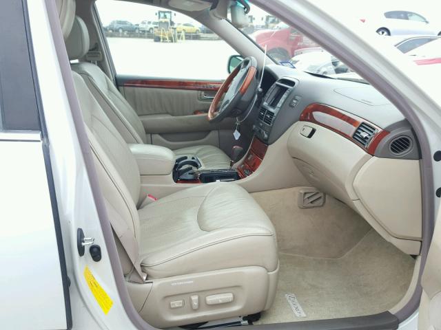 JTHBN30F630118511 - 2003 LEXUS LS 430 WHITE photo 5