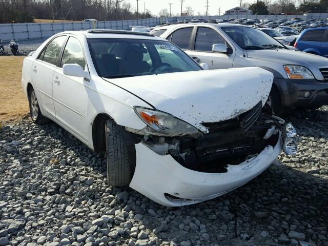 4T1BF32K54U072362 - 2004 TOYOTA CAMRY LE WHITE photo 1