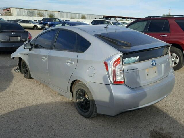 JTDKN3DU9E1780106 - 2014 TOYOTA PRIUS SILVER photo 3