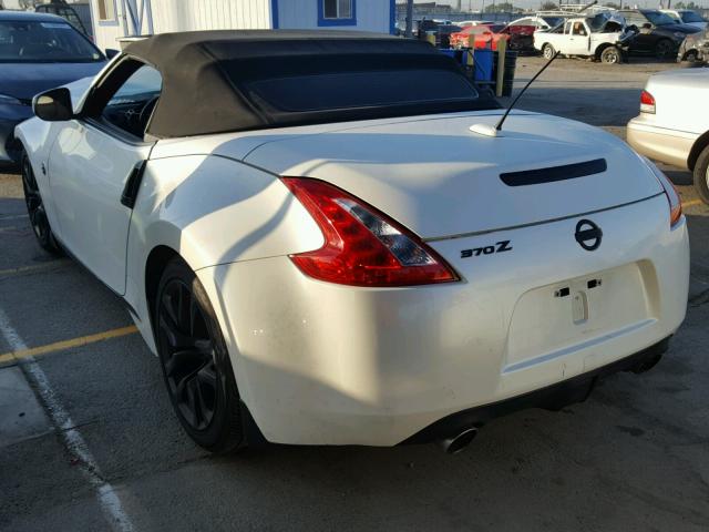 JN1AZ4FH5CM370522 - 2012 NISSAN 370Z BASE WHITE photo 3