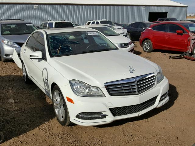 WDDGF4HB1CA609709 - 2012 MERCEDES-BENZ C 250 WHITE photo 1