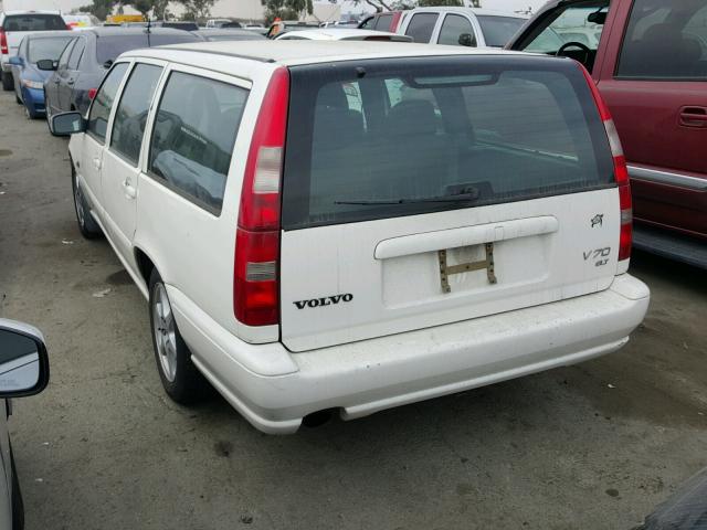 YV1LW56D3X2598161 - 1999 VOLVO V70 GLT WHITE photo 3