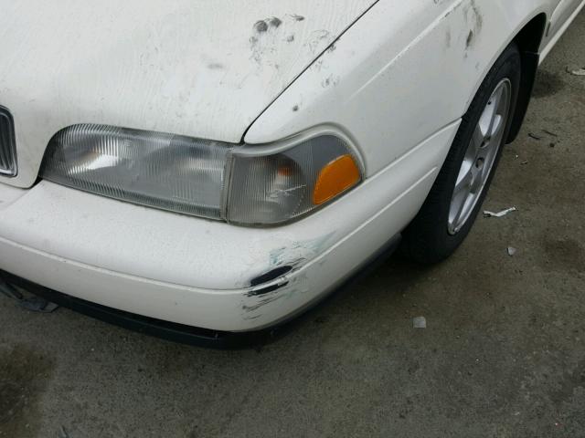 YV1LW56D3X2598161 - 1999 VOLVO V70 GLT WHITE photo 9