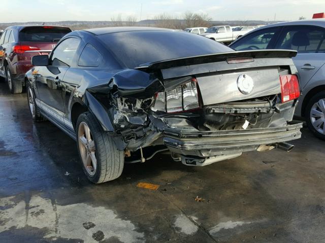 1ZVHT80N885102520 - 2008 FORD MUSTANG BLACK photo 3