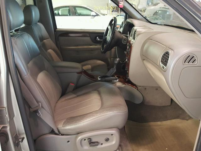 1GKDT13S222498127 - 2002 GMC ENVOY GOLD photo 5