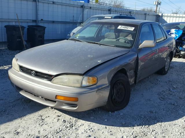 4T1SK12E5SU487835 - 1995 TOYOTA CAMRY LE GRAY photo 2