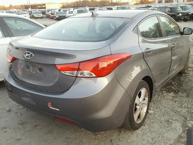 5NPDH4AE1DH222437 - 2013 HYUNDAI ELANTRA GL GRAY photo 4