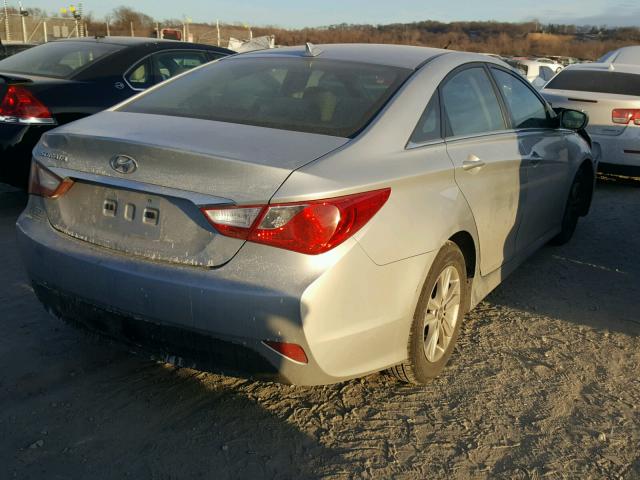 5NPEB4AC8EH874896 - 2014 HYUNDAI SONATA GLS SILVER photo 4