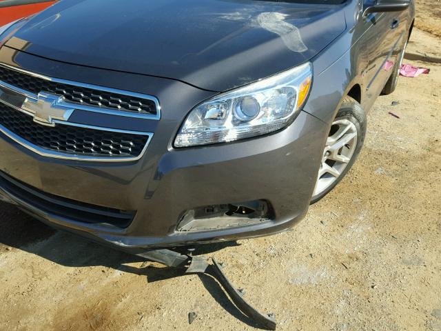 1G11D5SR0DF261559 - 2013 CHEVROLET MALIBU 1LT GRAY photo 9