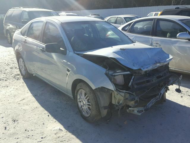 1FAHP35N98W228386 - 2008 FORD FOCUS SE SILVER photo 1