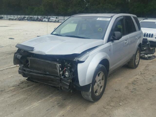 5GZCZ534X4S862665 - 2004 SATURN VUE SILVER photo 2