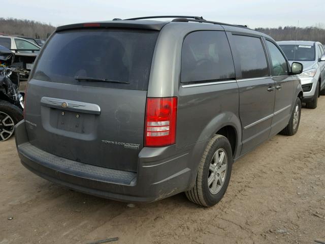 2A4RR8D19AR321020 - 2010 CHRYSLER TOWN & COU GRAY photo 4