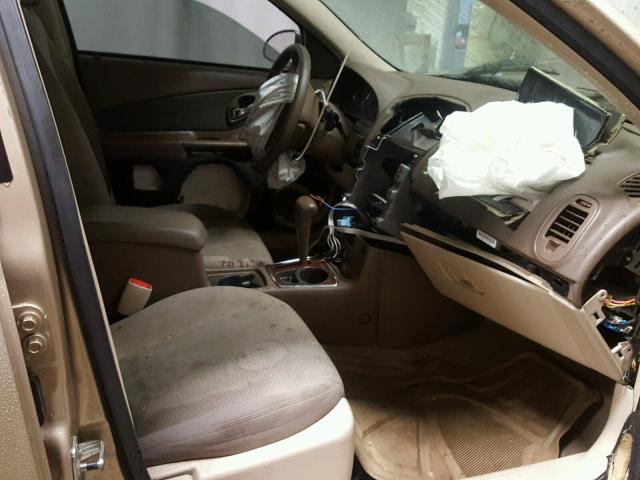 1G1ZS51F46F288668 - 2006 CHEVROLET MALIBU LS GOLD photo 5