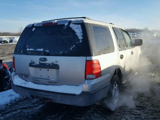 1FMPU16L84LB81679 - 2004 FORD EXPEDITION SILVER photo 4