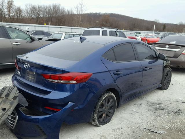 5NPD84LF2HH040077 - 2017 HYUNDAI ELANTRA SE BLUE photo 4