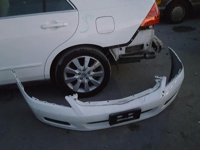 1HGCM66407A022729 - 2007 HONDA ACCORD SE WHITE photo 9