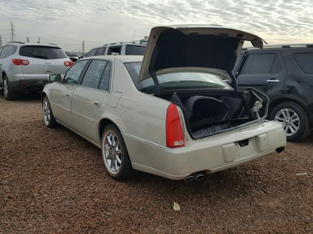 1G6KD5E62BU127547 - 2011 CADILLAC DTS LUXURY BEIGE photo 3