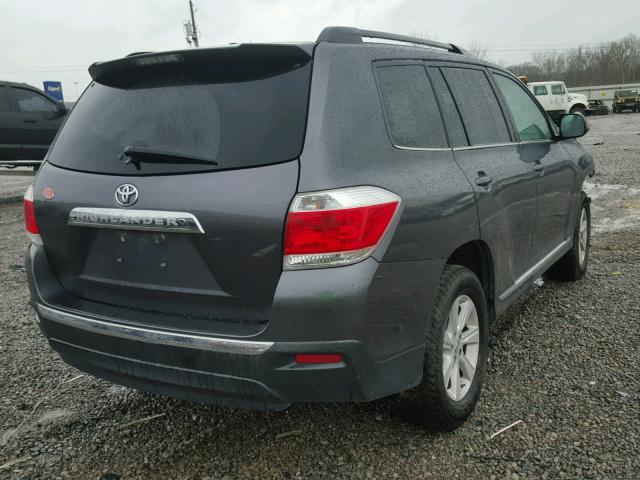 5TDZK3EH3BS049873 - 2011 TOYOTA HIGHLANDER GRAY photo 4