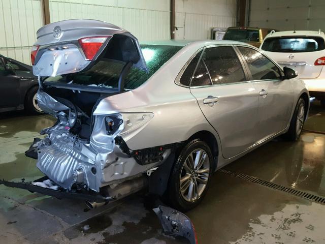 4T1BF1FK0GU605138 - 2016 TOYOTA CAMRY LE SILVER photo 4