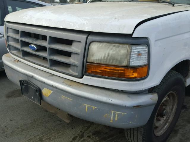 1FDHF25G7VEB53015 - 1997 FORD F250 WHITE photo 9