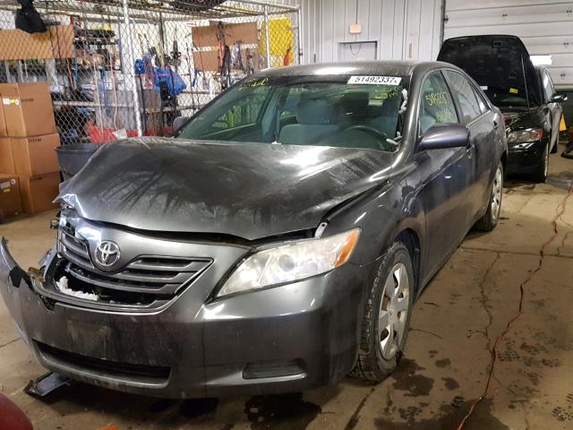 4T4BE46K39R059044 - 2009 TOYOTA CAMRY BASE GRAY photo 2