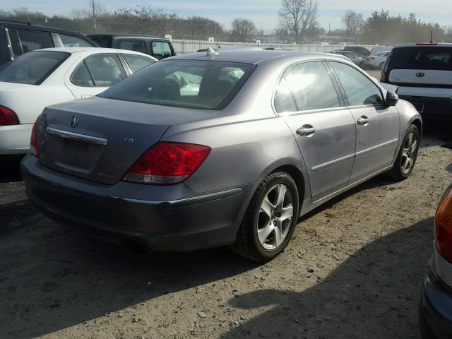 JH4KB16545C018422 - 2005 ACURA RL SILVER photo 4