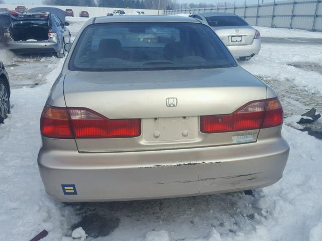 JHMCG5643YC000809 - 2000 HONDA ACCORD LX BROWN photo 9