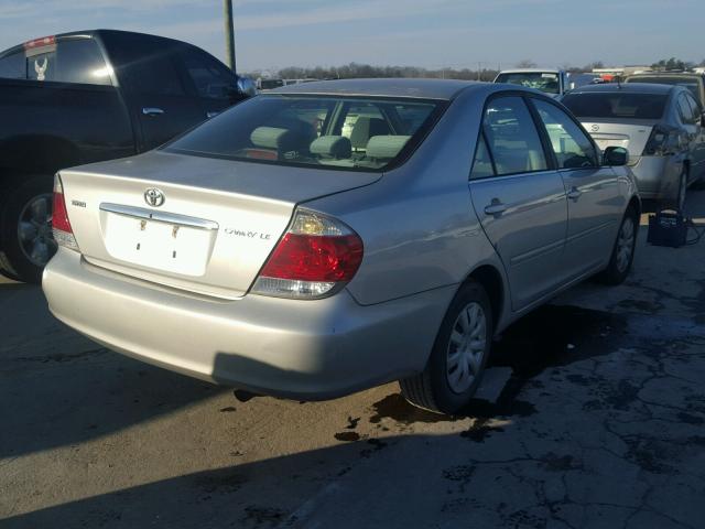 4T1BE32K95U566731 - 2005 TOYOTA CAMRY LE SILVER photo 4