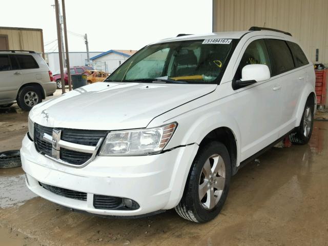 3D4PG5FV5AT105991 - 2010 DODGE JOURNEY SX WHITE photo 2