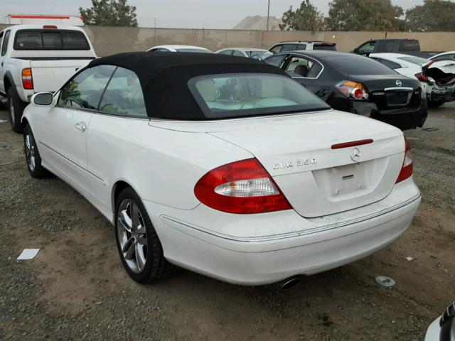 WDBTK56G76T069587 - 2006 MERCEDES-BENZ CLK 350 WHITE photo 3