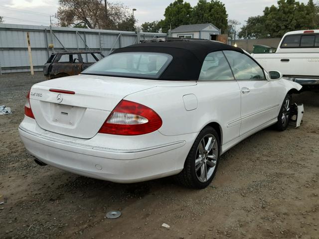 WDBTK56G76T069587 - 2006 MERCEDES-BENZ CLK 350 WHITE photo 4