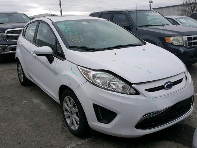 3FADP4EJXCM111720 - 2012 FORD FIESTA SE WHITE photo 1