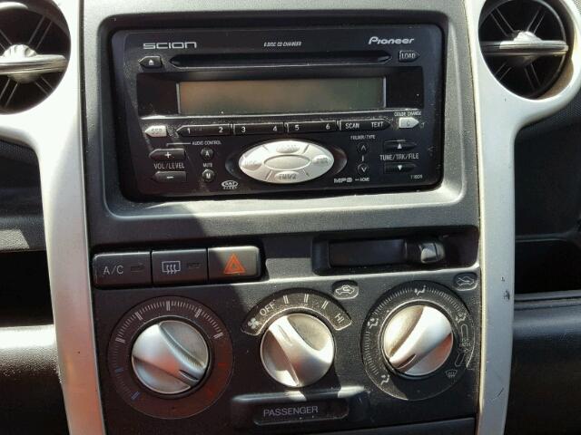 JTLKT334X50185976 - 2005 TOYOTA SCION XB 灰色 照片 9