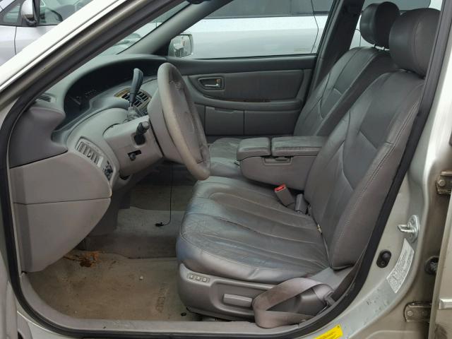 4T1BF28B5YU058405 - 2000 TOYOTA AVALON XL SILVER photo 5