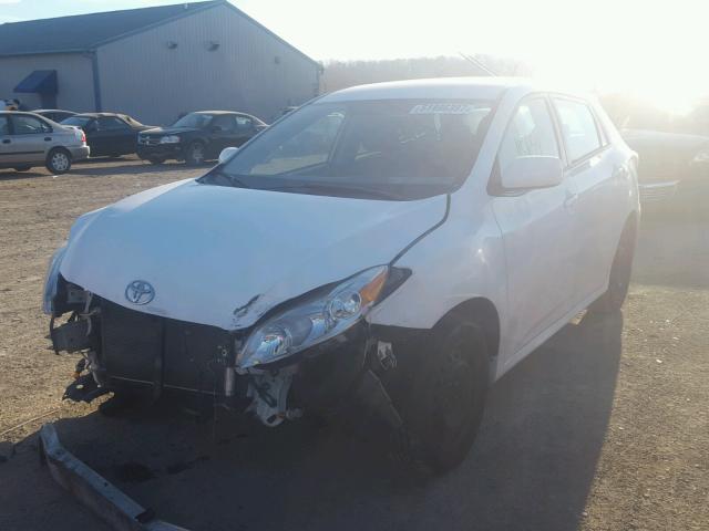 2T1KU4EE1BC547019 - 2011 TOYOTA COROLLA MA WHITE photo 2