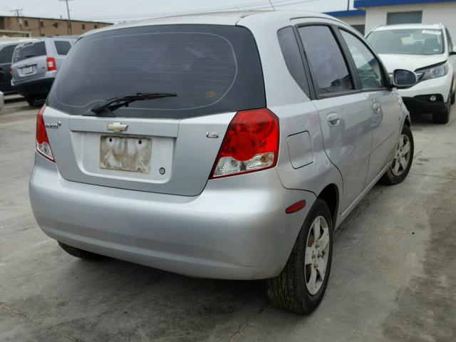 KL1TD66607B792205 - 2007 CHEVROLET AVEO BASE SILVER photo 4